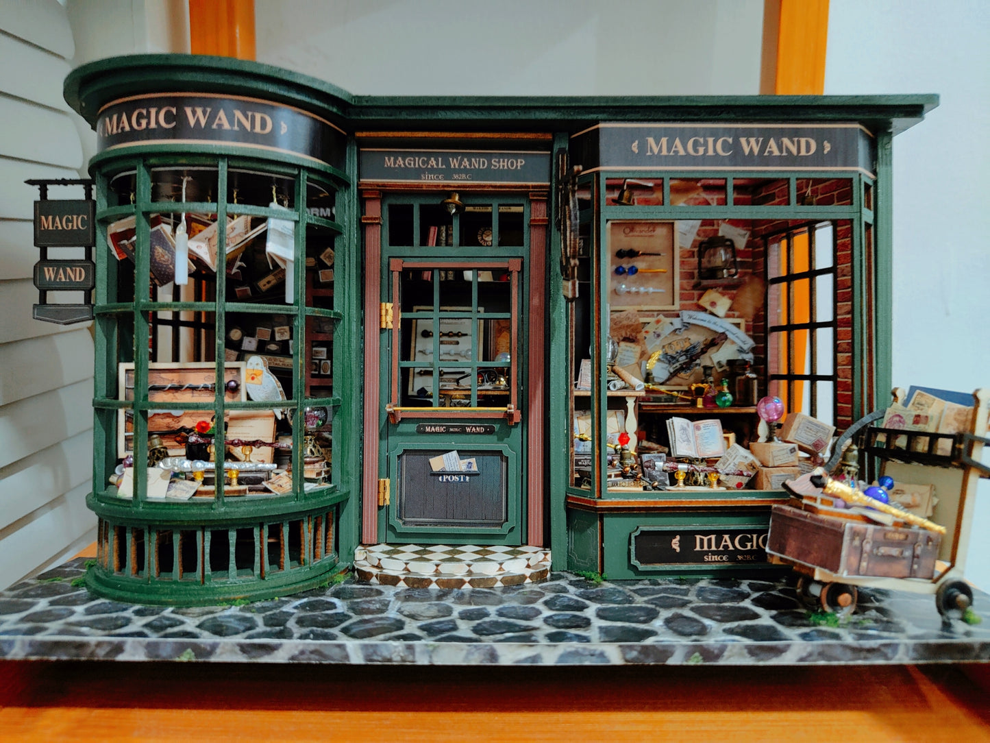 Harry's Magic House Series DIY Handmade Gifts Harry Pottery Decor Handmade Models