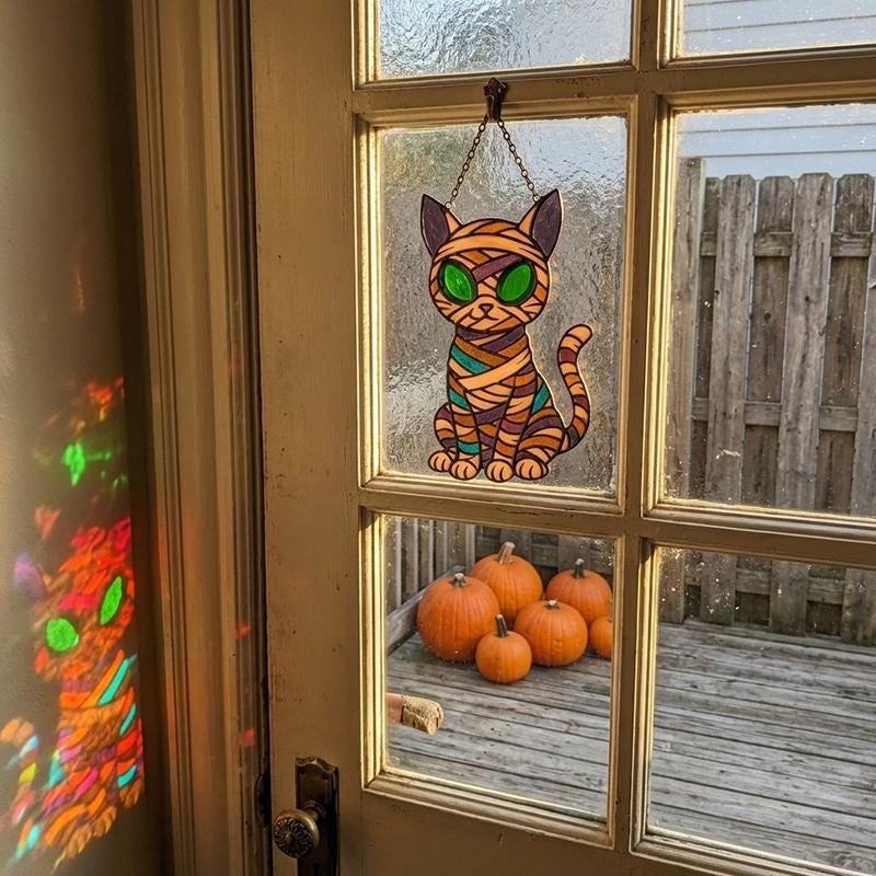 Mummy Cat Glass Suncatcher