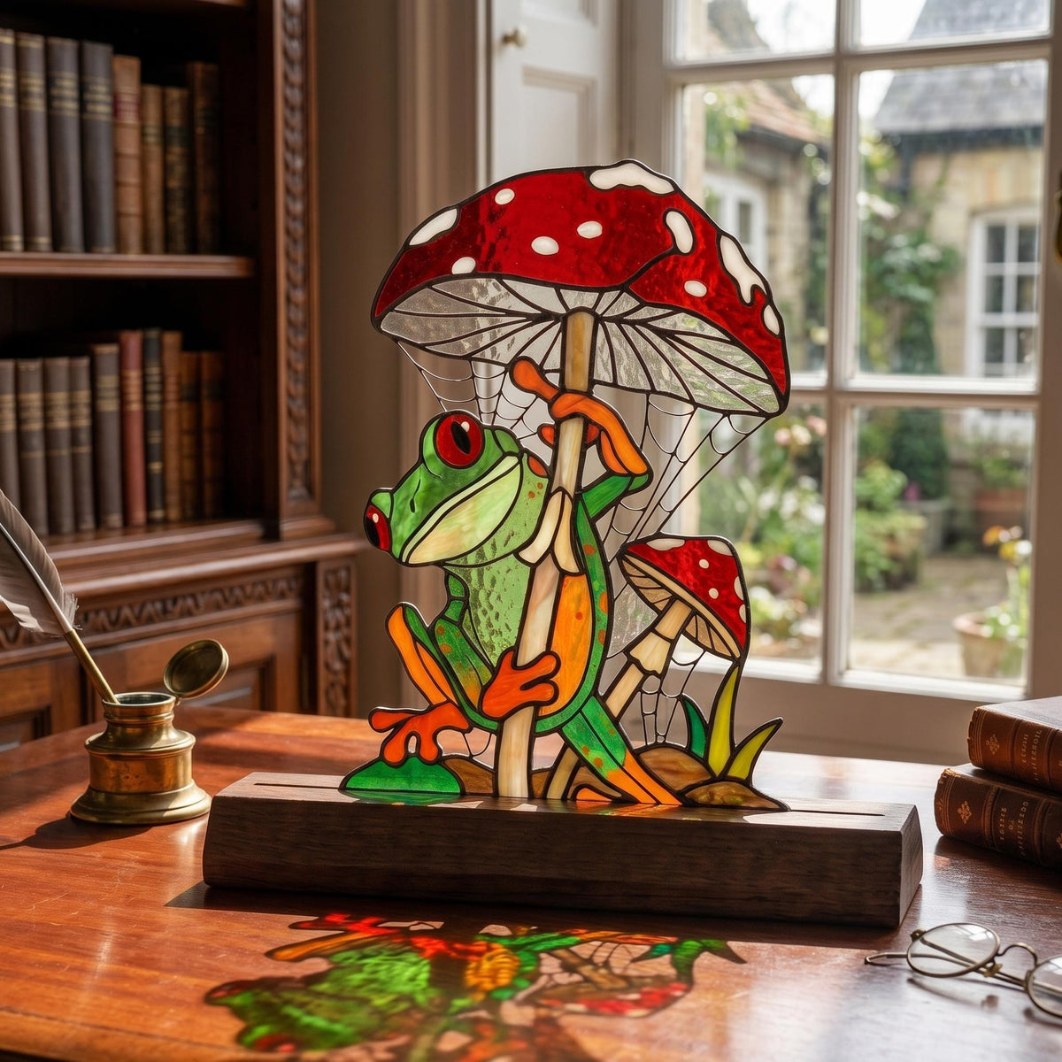 Frog and Mushroom Glass Decor